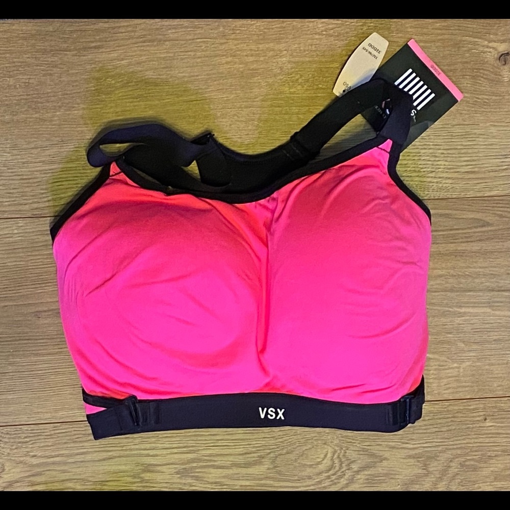 32DDD Victoria’s Secret Sports Bra